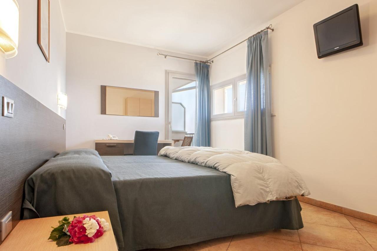 Residence Villa Lo Scoglietto 圣温琴佐 外观 照片